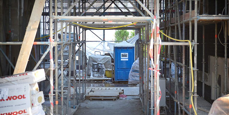 Why Portable Toilets Are Essential for Construction Sites