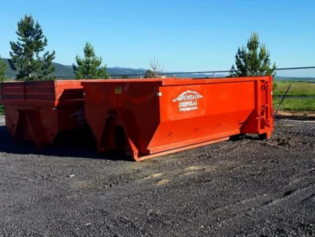 Roll-off dumpster rental in Colorado City, CO for household cleanup